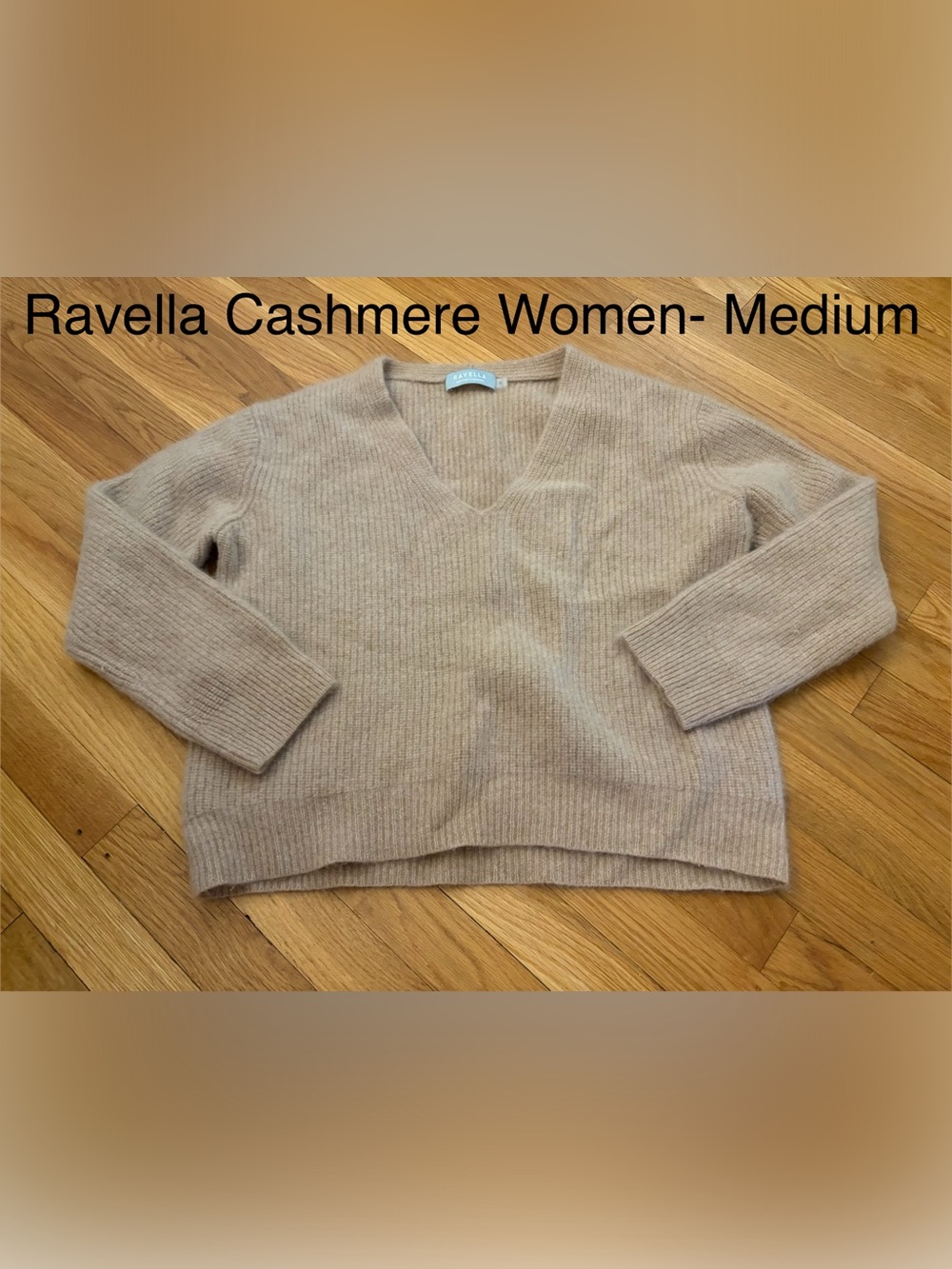 Ravella Women's Cashmere V-Neck Sweater - Taupe